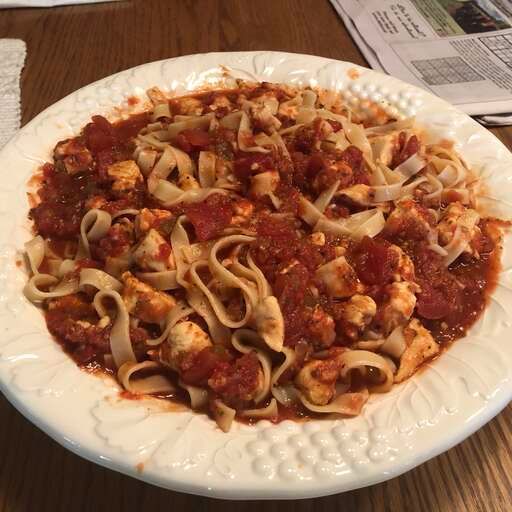 A photo of Scarlett's Chicken Cacciatore