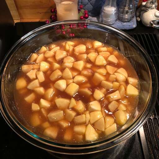 An enticing photograph of Apple Pie Filling