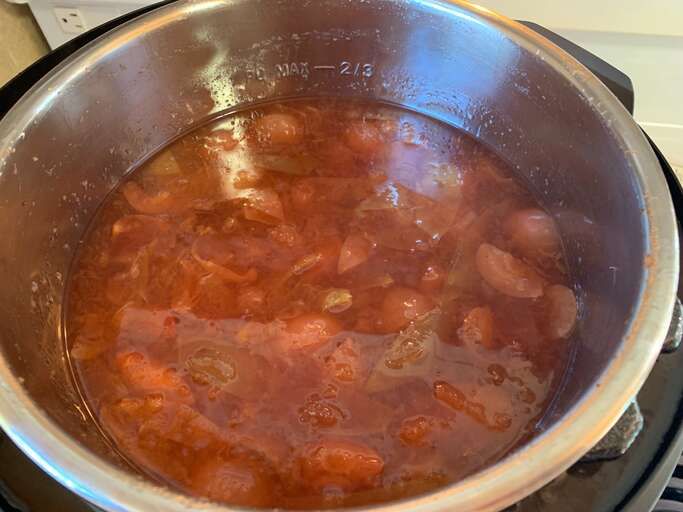 A photo of Apple Pie Filling, probably perfectly framed and looking great