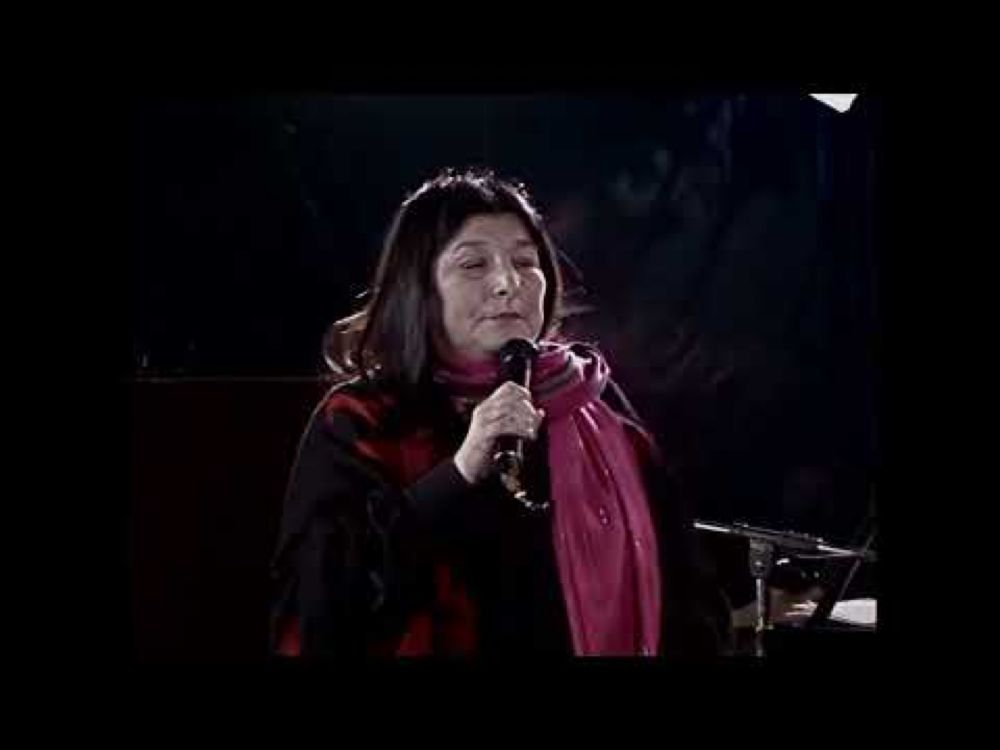 Mercedes Sosa - Soy pan, soy paz, soy más (en vivo)