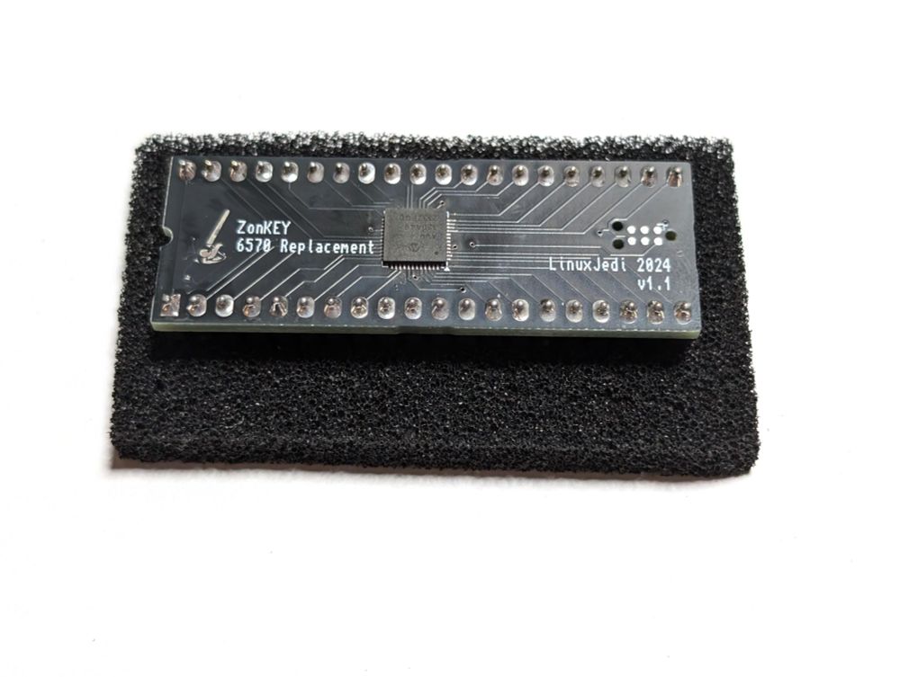 ZonKEY 6570 replacement IC for Amiga 500