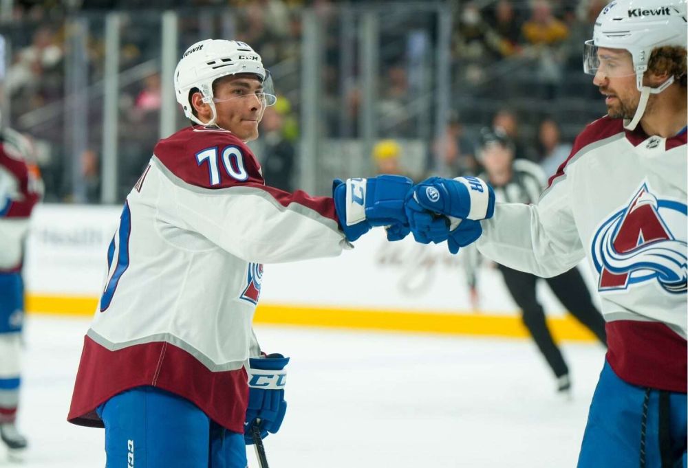 Avalanche hit their stride, end preseason losing streak in 3–1 victory