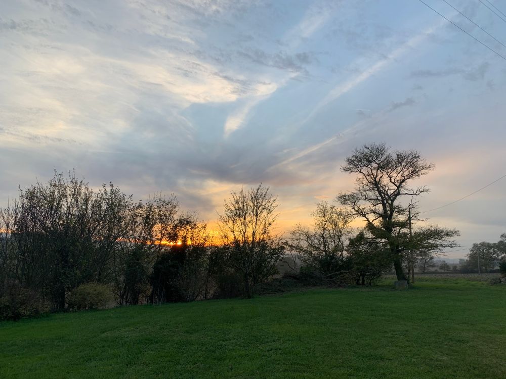 Coucher de soleil à Gaillac-Toulza Haute -Garonne France 