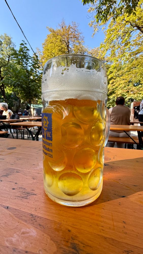 Bier. Biergarten. 