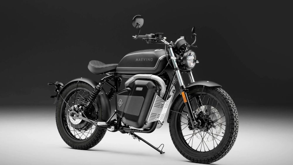 British electric motorcycle firm Maeving has unveiled a limited edition 'Blackout' version of their retro RM1S with matt black paint and carbon. And it's legal to ride with just a CBT