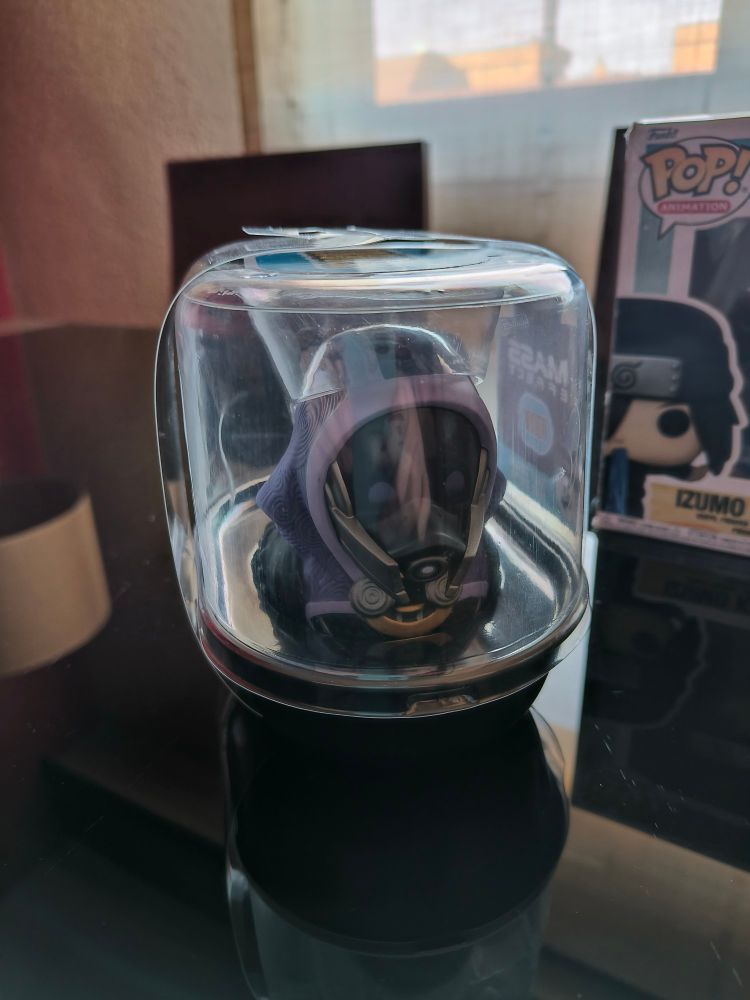 Tali duck figure