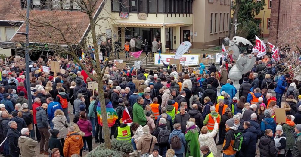 Wiesloch: Rund 2500 Menschen demonstrierten gegen Rechtsextremismus