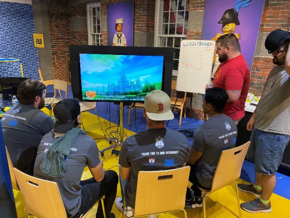 Connecting Veterans through gaming - VA News