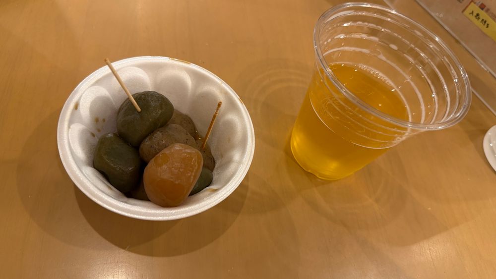 煮込みこんにゃくとクラフトビール