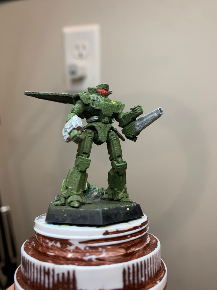 a final photo of the agrotera, now taken from a lower angle and with the agrotera facing the right side of the screen in a heroic manner