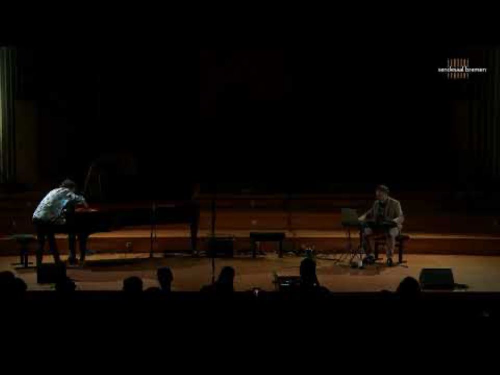Alessandro Ratoci - East St  Louis Blues - Robert Fleitz - 22. Biennale Aktuelle Musik