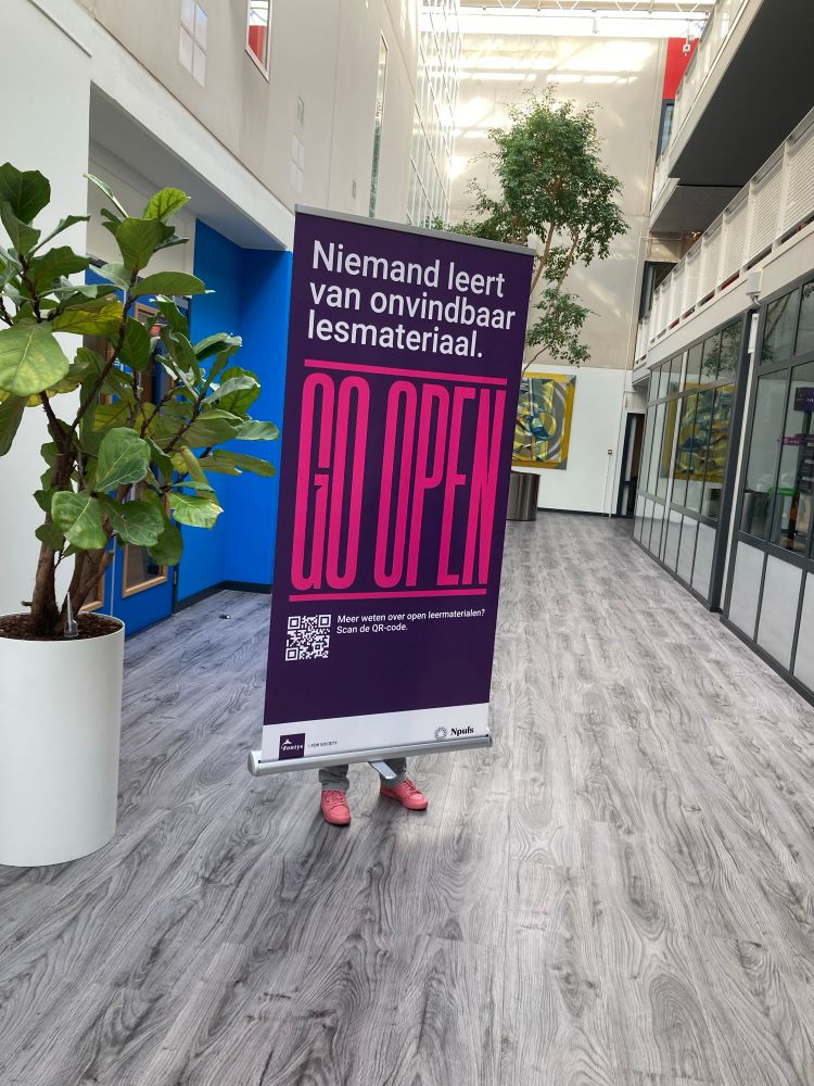 A banner with the text: Go open. Nobody learns from unfindable learning resources. 
