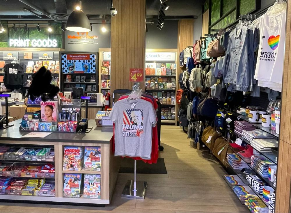 DCA convenience store in Washington 