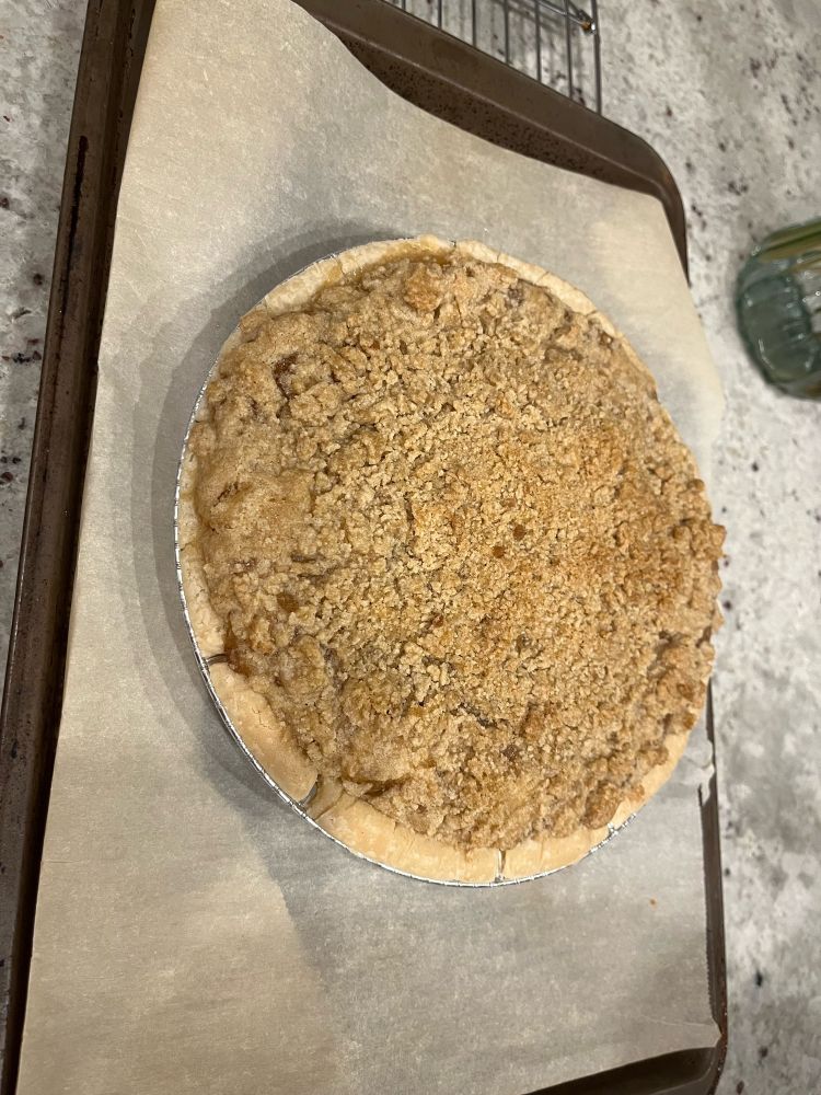 Apple crumble pie 