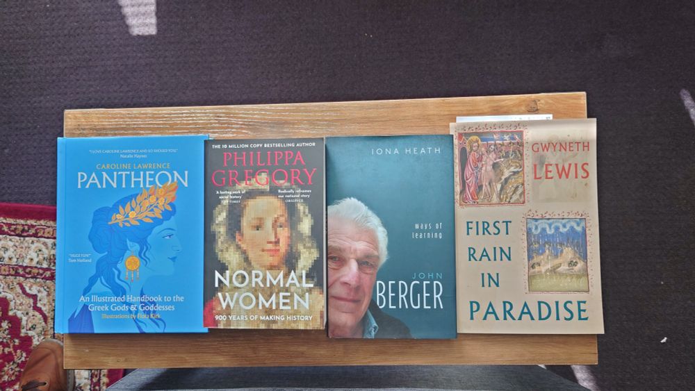 Books latest acquisitions