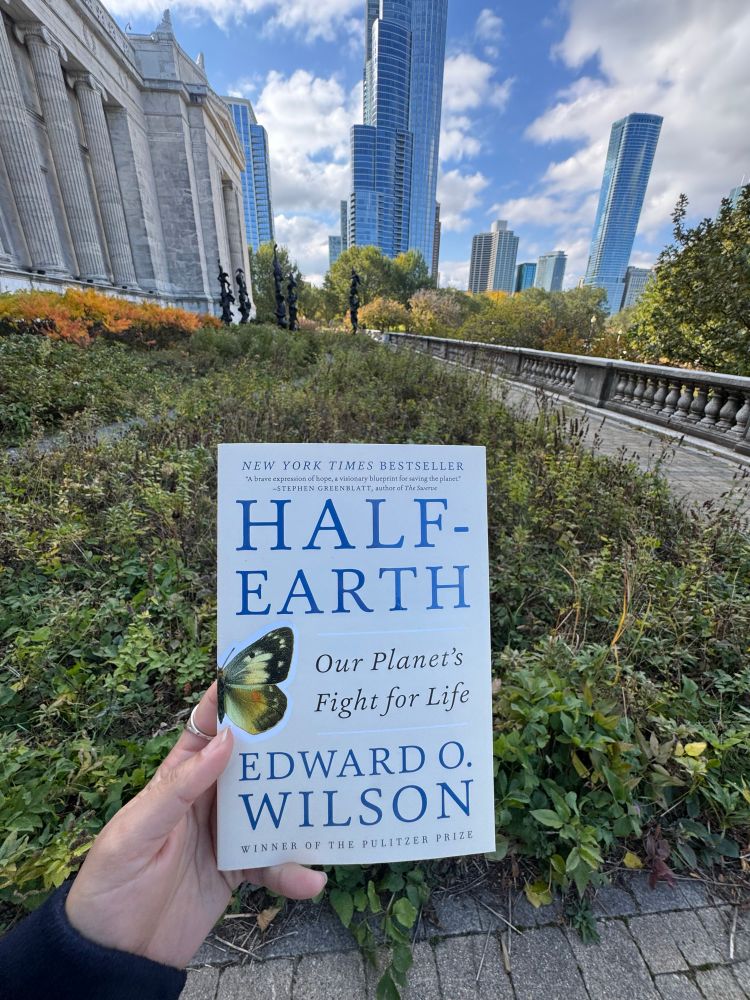 Photo of the cover of Half-Earth written by E. O. Wison