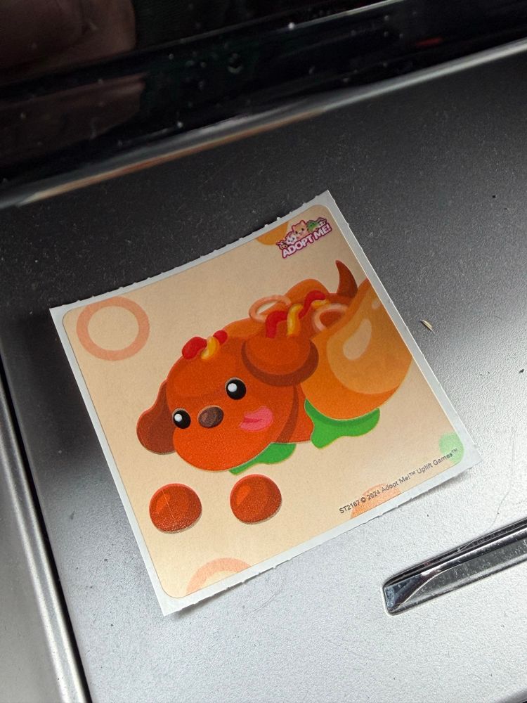 A hot dog dog sticker I’m pretending is burger dog 