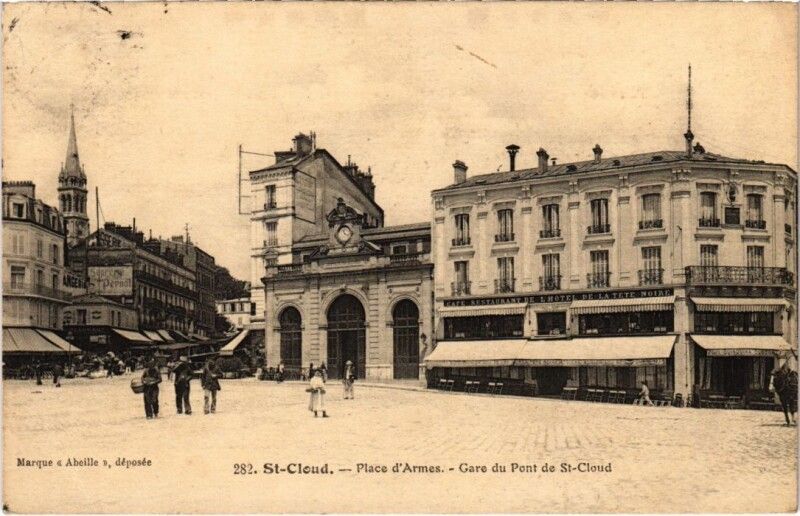 Saint-Cloud Place d'Armes - Gare du Pont de Saint-Cloud à #SaintCloud (#HautsDeSeine) 
Suite 👉 https://cartorum.fr/carte-postale/781641/saint-cloud-saint-cloud-place-darmes-gare-du-pont-de-saint-cloud