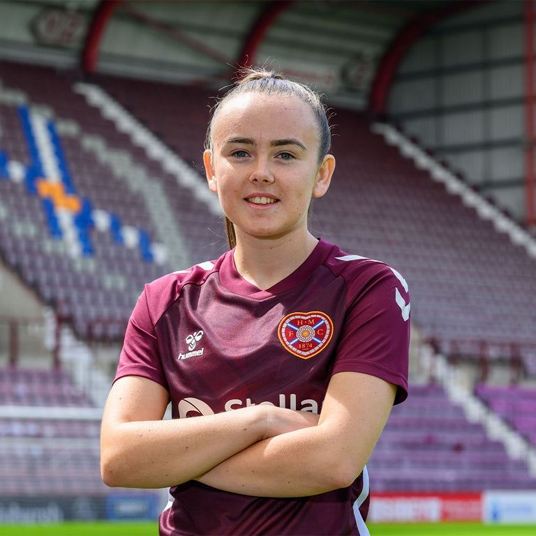 Keri Halliday signs for Hearts, via Heart of Midlothian 