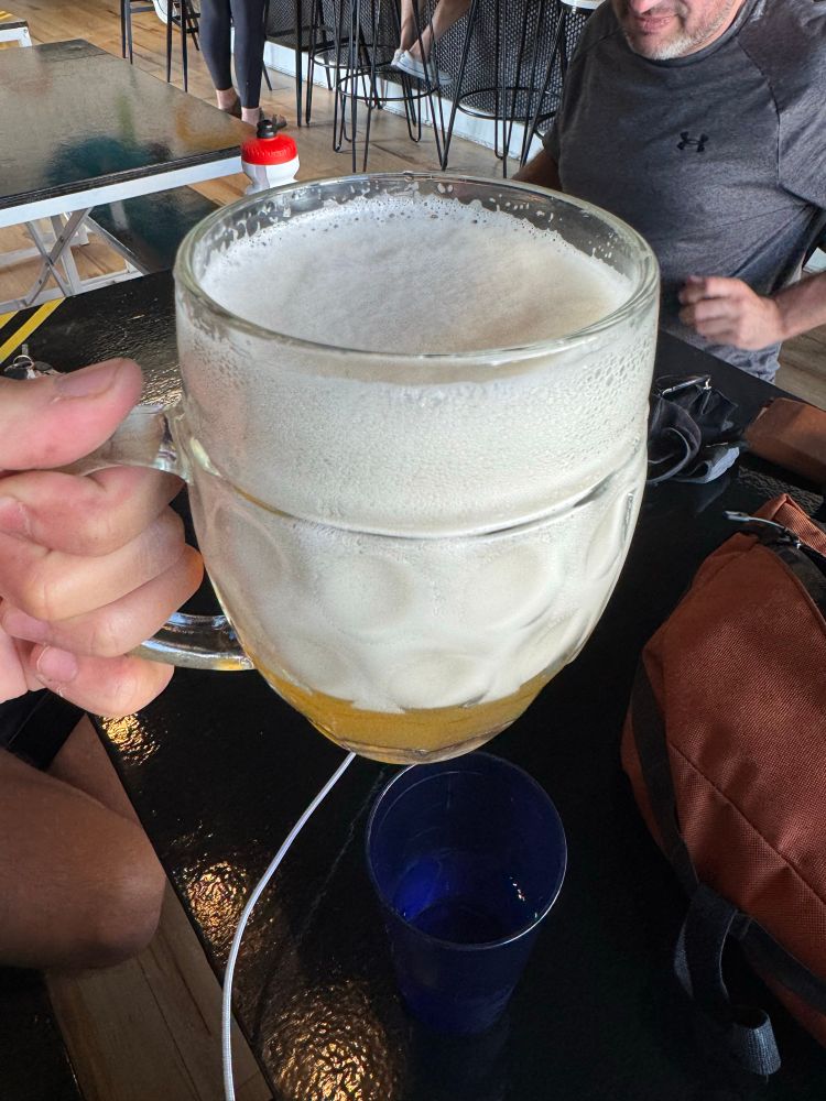 Foam pour of beer. I ordered it like this on purpose