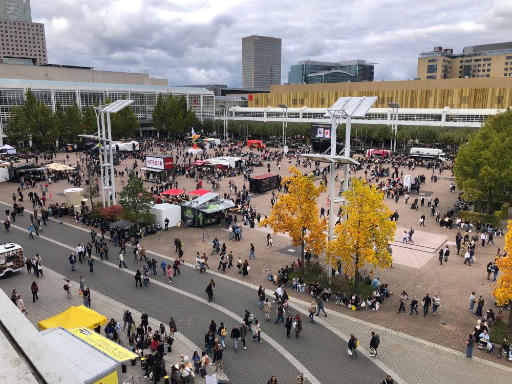  Frankfurter Buchmesse, Blick vom Balkon der Halle 3