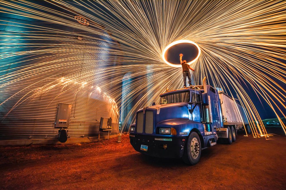 Steel wool, light painting, long exposure 