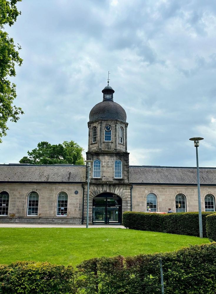 Castlemilk Stables