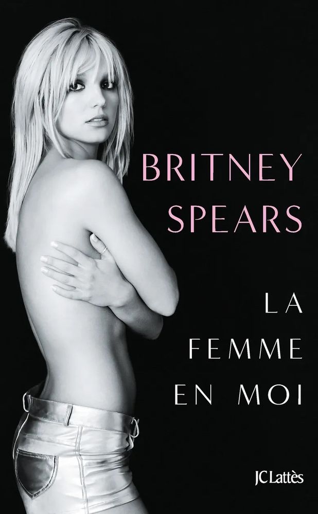 Couverture de la BIBLE.
« La femme en moi » de Britney Spears