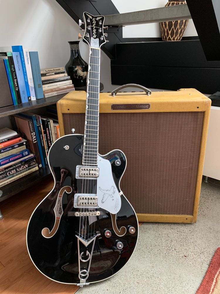 Gretsch Silver Falcon guitar with Fender '59 Bassman amplifier.