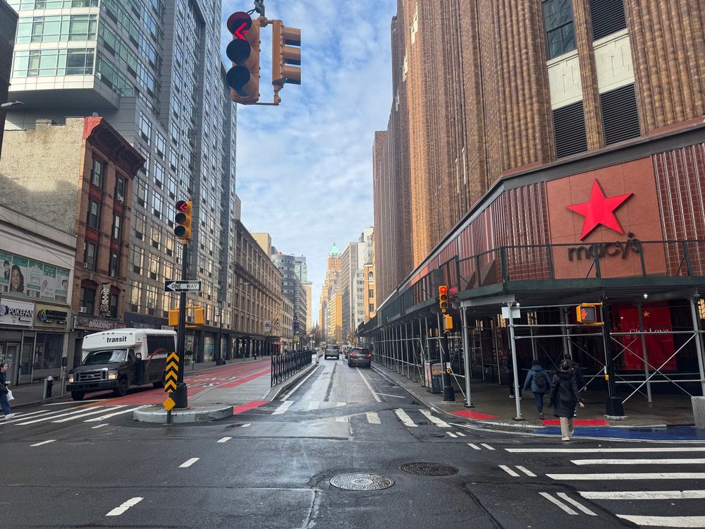 A random shot of the intersection in Brooklyn where there’s a Macys taken from my bike