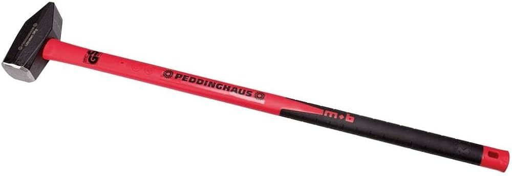 Une masse rouge et noire