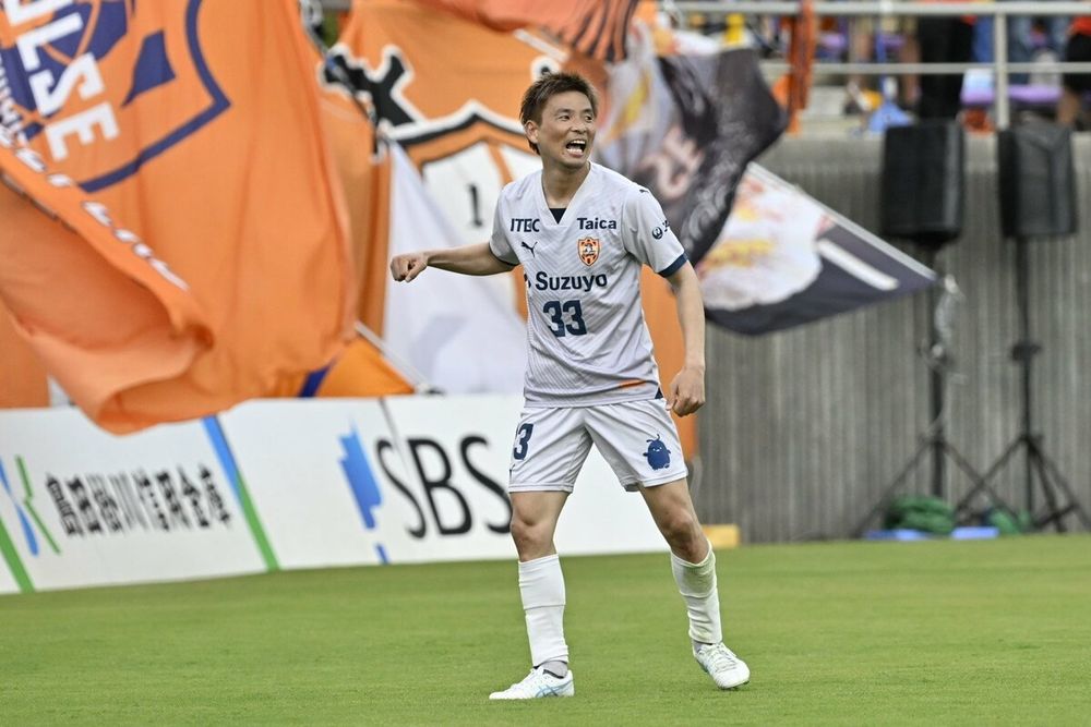 清水エスパルス 8分間で3発!逆転勝ちで首位再浮上 藤枝MYFC 矢村の先制弾も実らず【J2第32節速報】 | 静岡のニュース | SBSNEWS | 静岡放送