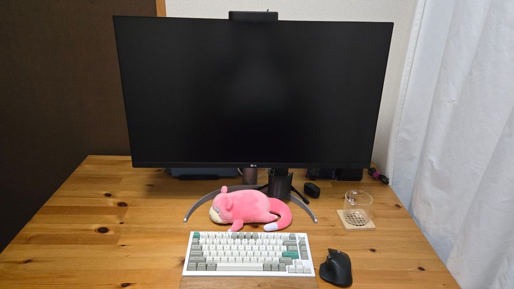 新しいモニター