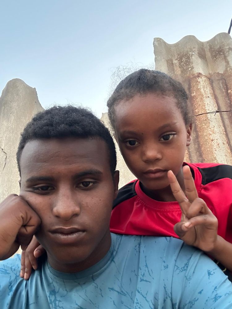 Moataz and Mawdda Musleh in Gaza suffering from hunger. 