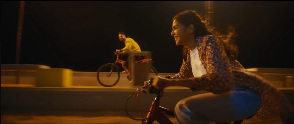 Screen grab from the movie Thallumaala. From the song, Ole Melody!