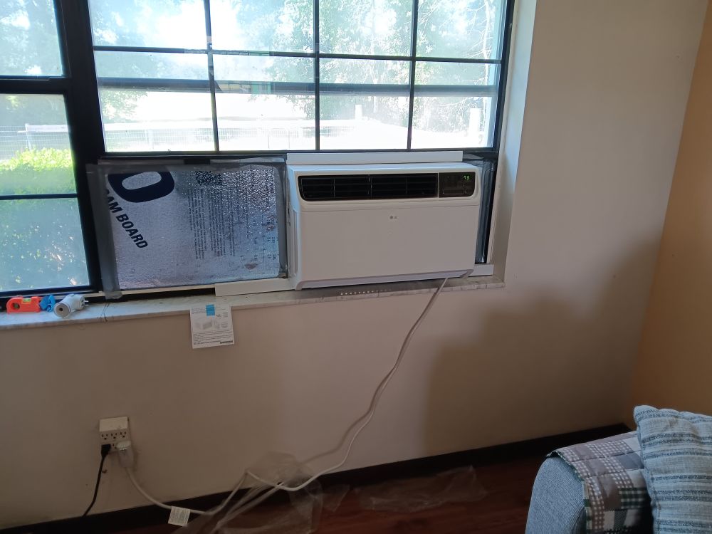 Millionaire style windows ac