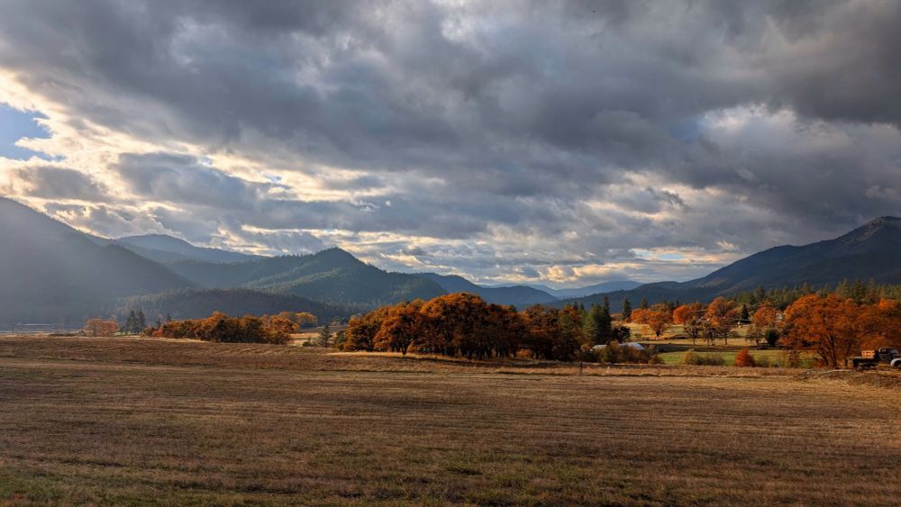 Autumn in the Applegate Valley, in Southern Oregon