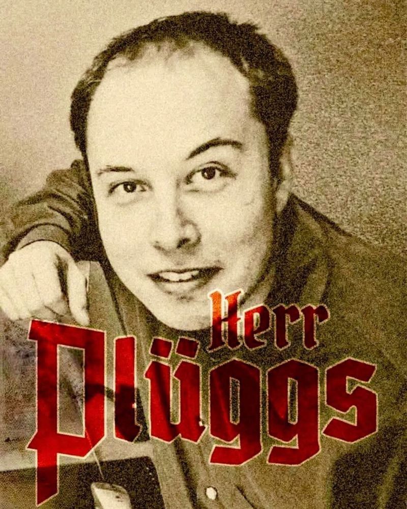 Picture of a young bald white man who wants to be important