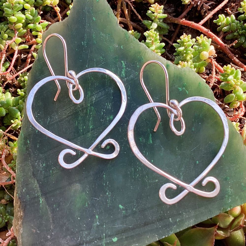 #NEW Silver Heart Earrings https://metalrocks.etsy.com/listing/4342167494
#Silver #Heart #Earrings #Artisan #SS Hearts #Dangle Earrings #Light and #Lovely Collection * #Argentium Earrings * Gift of #Love * Boho #Sheek