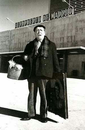 Paco Martínez Soria durante el rodaje de "La ciudad no es para mí".