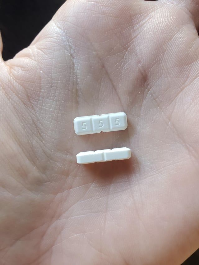 15mg rectangular buspirone pills