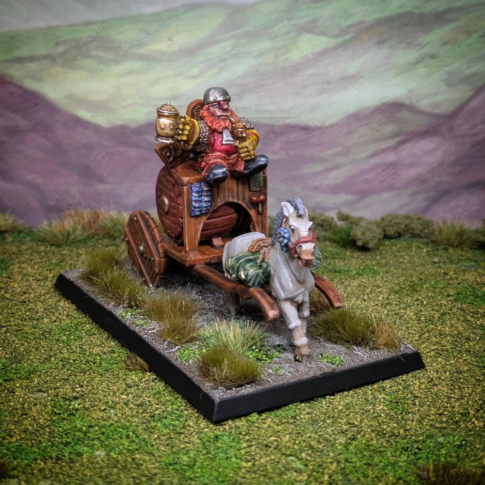 Bugmans Cart mini, a dwarf on a horse pulled cart holding a beer 