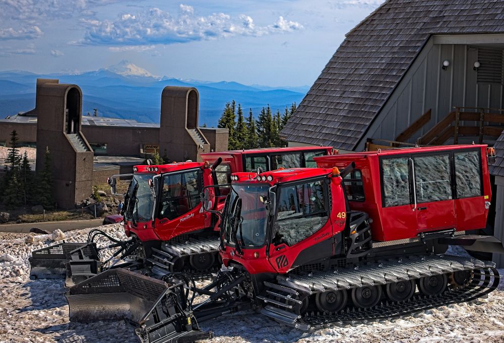 snow plows on mt hood