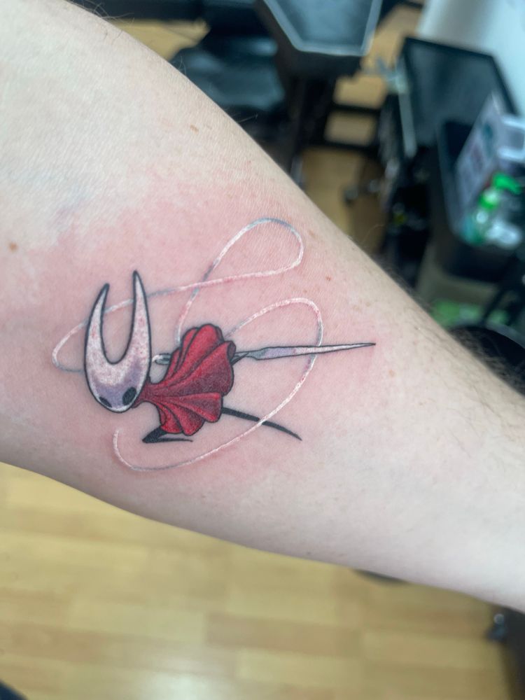 Tattoo of the character Hornet from Hollow Knight: Silksong