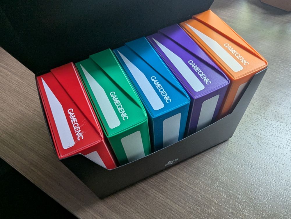 Inside the Gamegenic "Holder Cave" - there are 5 "Token Holder" cases