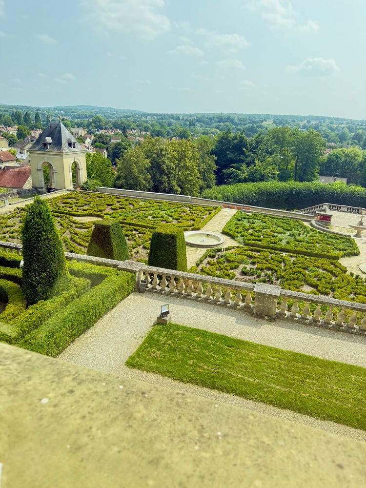 Photo des jardins du château d’Auvers-sur-Oise. 