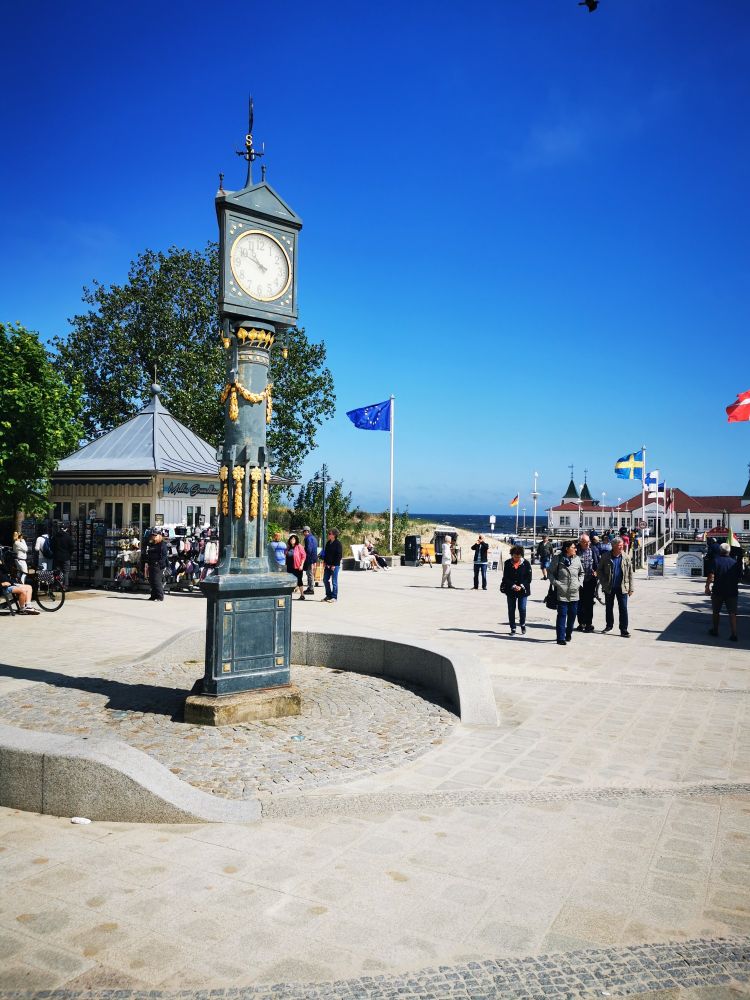 An der Seebrücke in Ahlbeck.