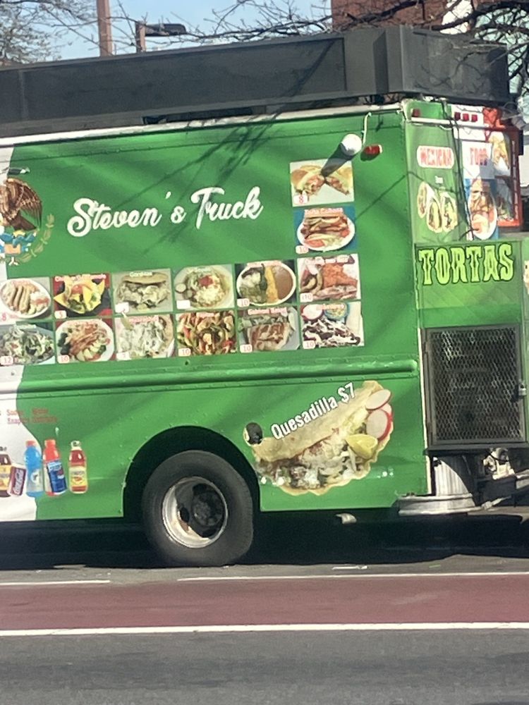 Food truck that says “Steven’s truck” in unfortunate cursive