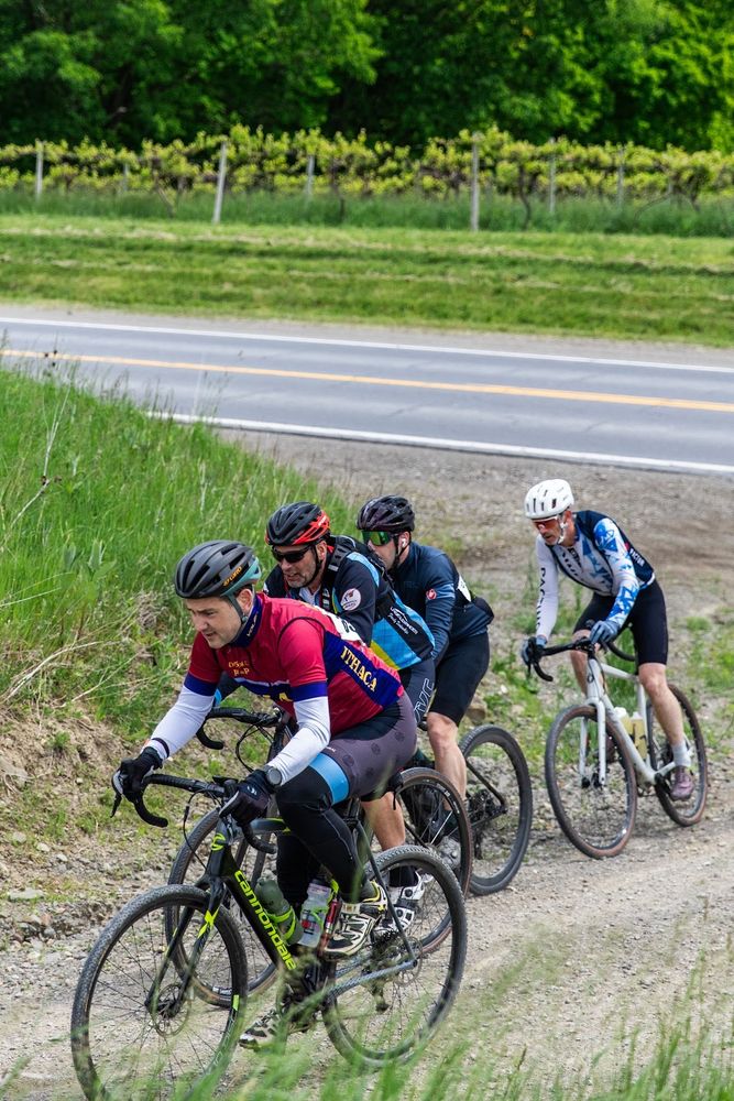 Gravel bike racers