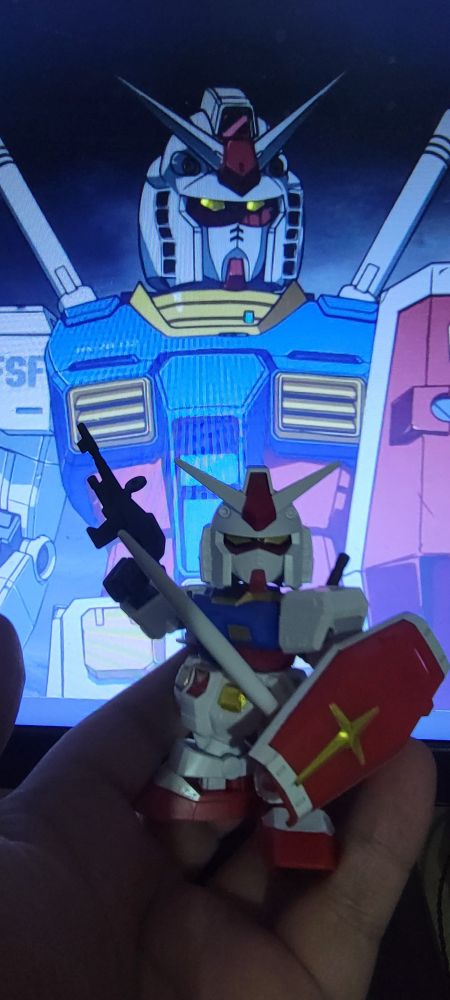 SD RX-78-2 with GTO RX-78-2 in the background